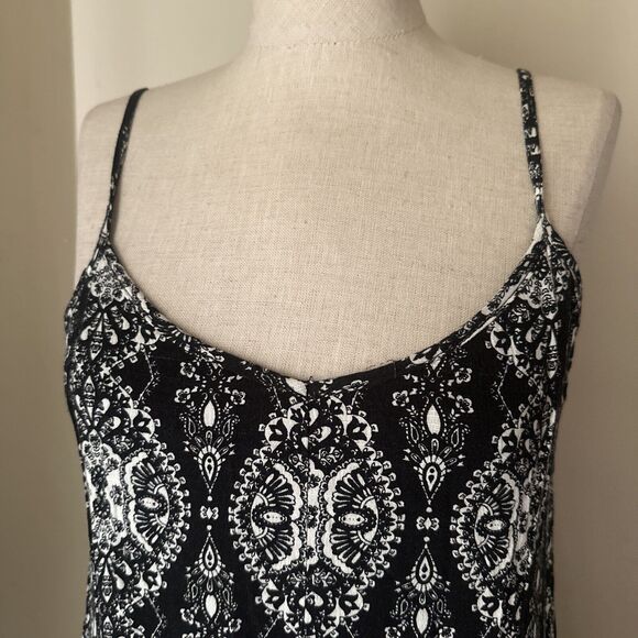 LILY ROSE BLACK IVORY FLORAL SPAGHETTI STAP FLUTED HEMLINE DRESS SIZE XL EUCXL - Picture 3 of 10
